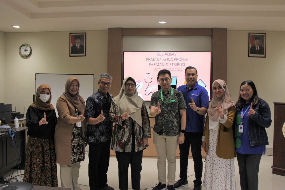 Menggandeng SwipeRx, FF UNAIR Menambahkan Bidang Farmasi Distribusi untuk Diaplikasikan pada PKP